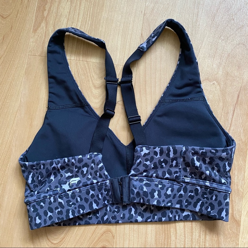 *Sold on Mercari* - Picture 4 of 9